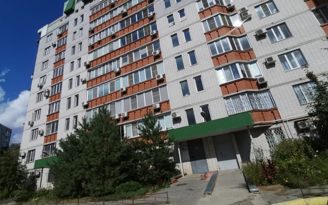 Na Kosmonavtov 19 Apartments