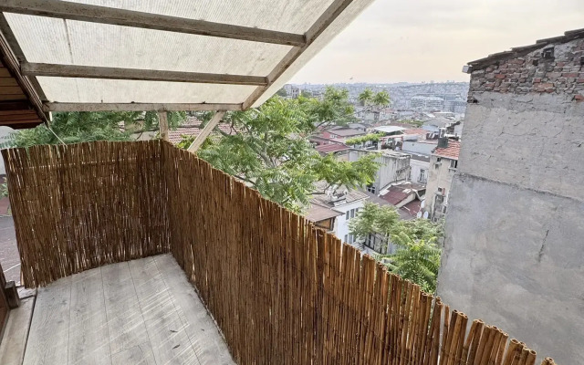 Отель White İnn Taksim