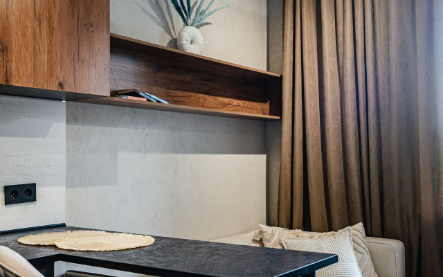 Lyuks Studiya V Stile Minimalizm Apartments