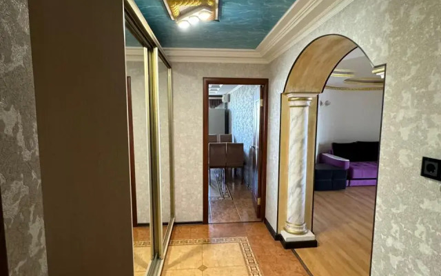 Krasnoznamenskiy Tsentralny Pyatachok Flat