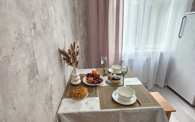 Dvukhkomnatnaya  U Razliva V Sestroretske Flat