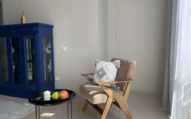 Prostornye Dvukhkomnatnye Indigo Apartments