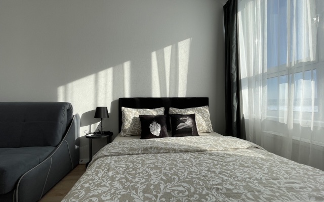 Апартаменты Nevotele на Лучистая 8