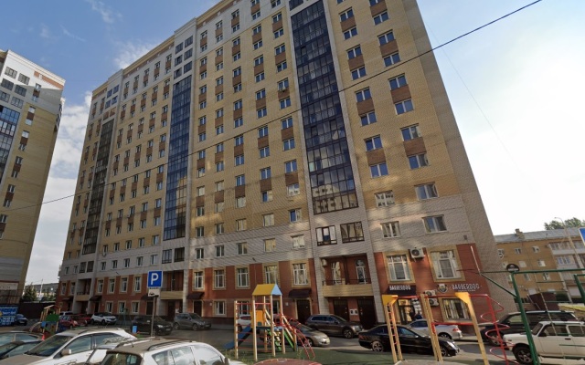 S Dizaynerskim Remontom Flat