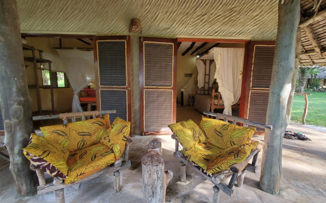 Отель Eco Shamba Kilole Lodge