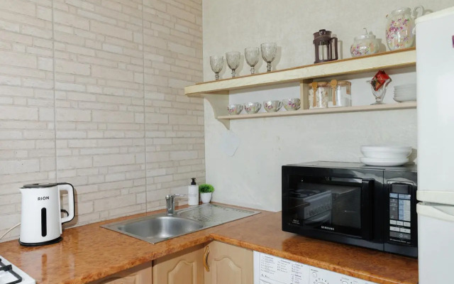 Квартира на Пр Победа Революции 128А