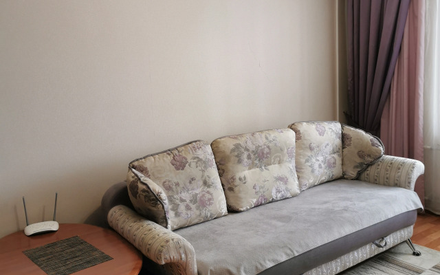 1-K v Samom Tsentre s Vidom na Skver Flat
