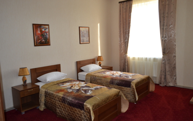 Lazurit Hotel