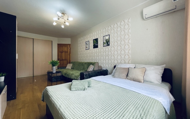 Квартира 1-а комнатная рядом с Ижевским Зоопарком , ИжГТУ, ИжГСХА