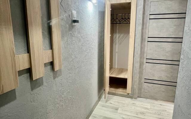 Apartamenty Na Bulvare Chavayna 45 Apartments