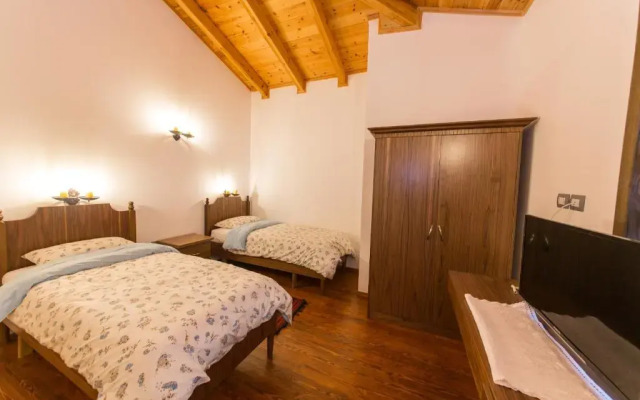 Onufri Hotel