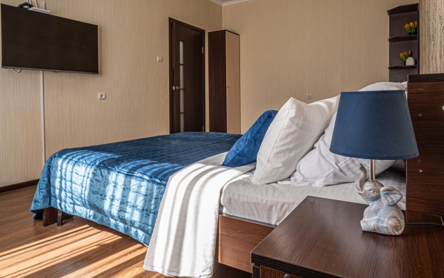 Dobrye Sutki Na Tukhachevskogo 20/1 Flat