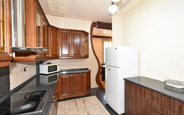 3-K v Novostroyke, Severny Prospekt, Hh335 Flat