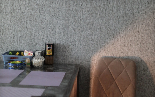 Studio Xm Na Surgutskoy 15 Apartments