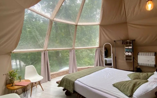 Глэмпинг Клевер