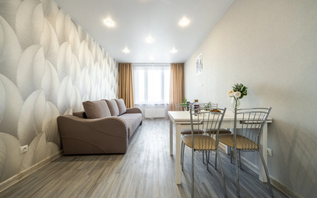 Апартаменты Комфортные двухкомнатные возле ТРЦ Планета 1