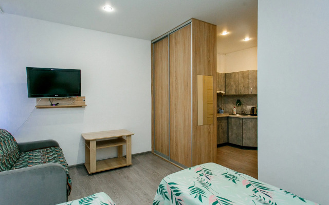 Lazurnaya Dolina 85b Flat