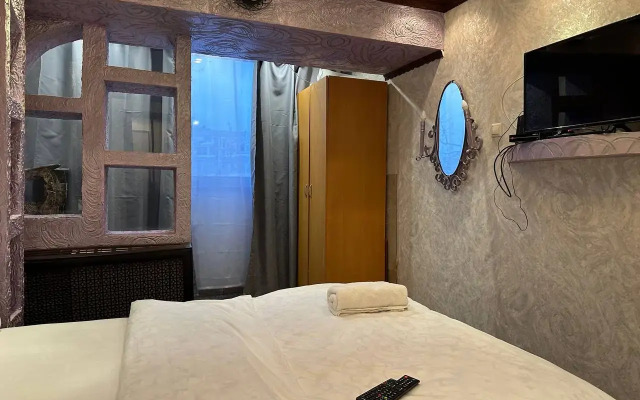 Dvukhkomnatnaya Na M Kurskaya Flat