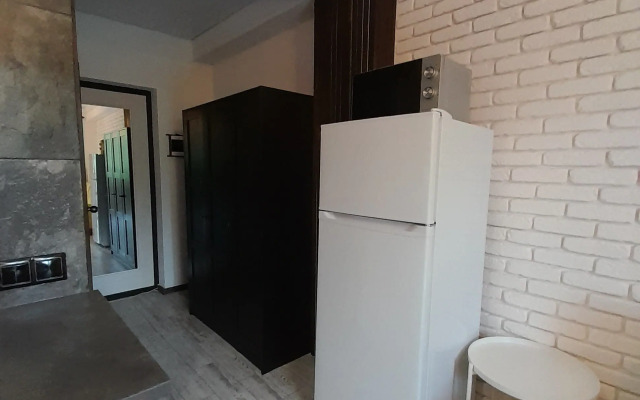 Uyutnaya studiya s lichnym khammamom Flat