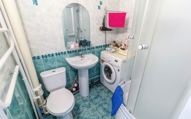 Апартаменты ВездеДома в самом центре Омска Яковлева 2