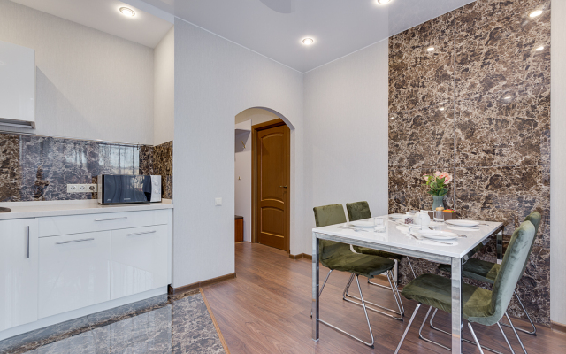 V Tsentre Peterburga Flat
