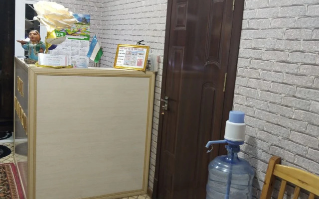 Allanazar Ota Guest house