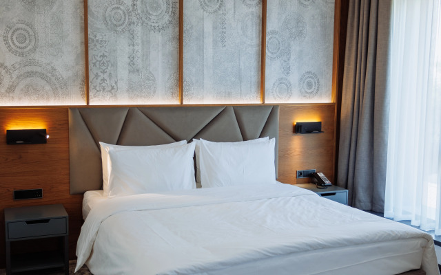 Aurum Garden Hotel