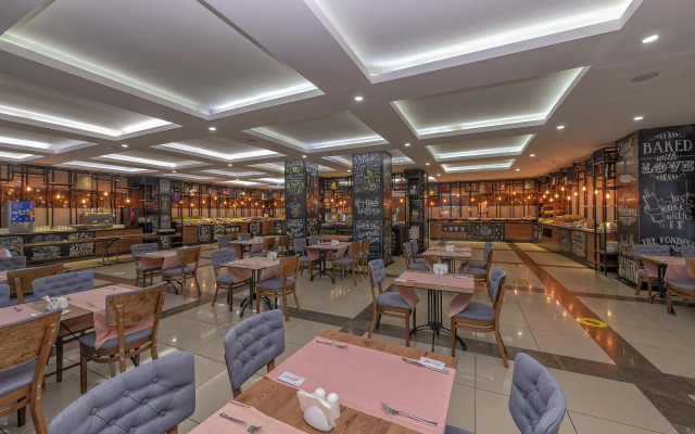 Armas Beach Hotel