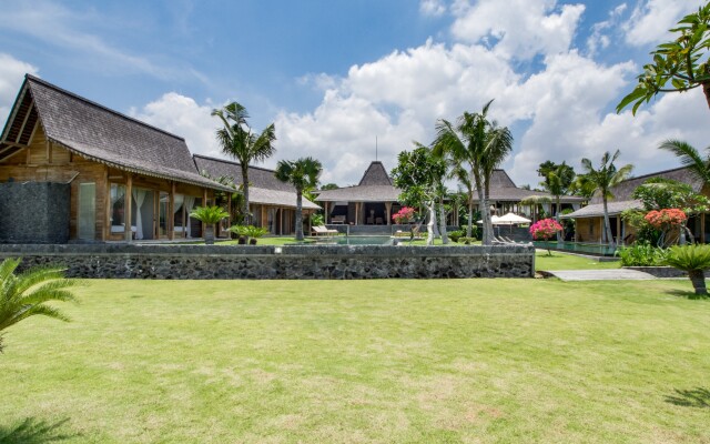 Mannao Estate Villa