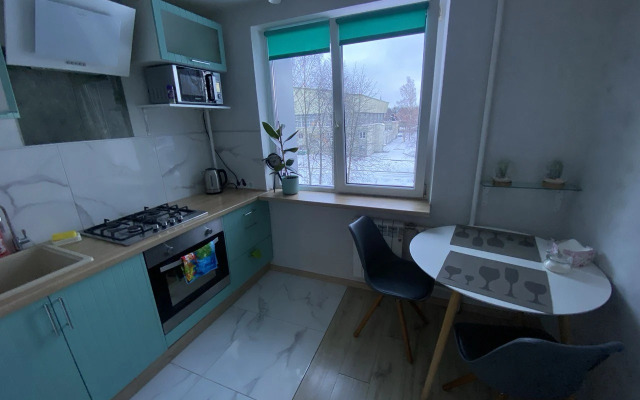 V Samom Tsentre Flat