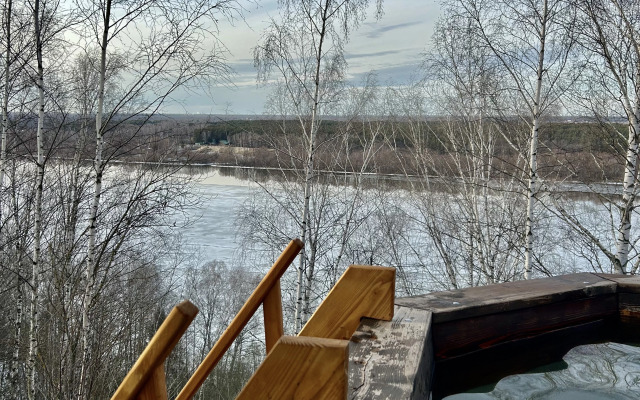 Частный дом на Берегу Реки Оки