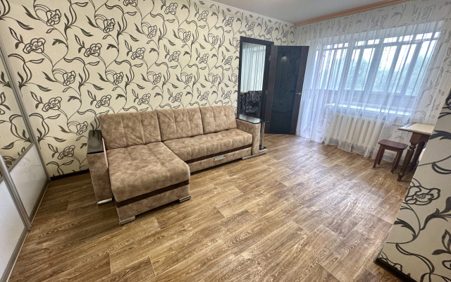 Dvushka Ryadom S Tsentrom Flat