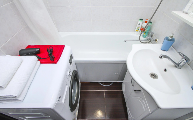 Квартира Студия Эконом около ТЦ Аура