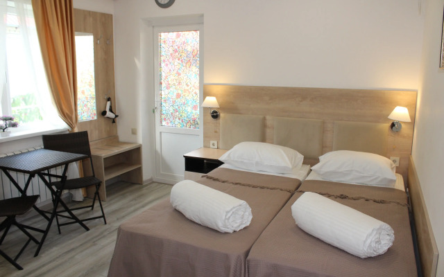 Апартаменты Приморский Дворик 1