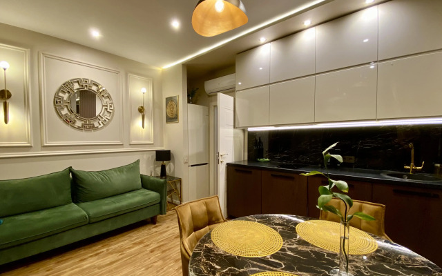 Апартаменты 1 Royal Deluxe в ЖК Лайнер