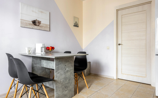 Komfort s parkovkoj u Moskovskogo vokzala Apartments