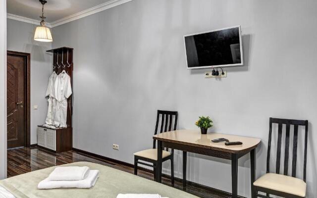 City mini-hotel