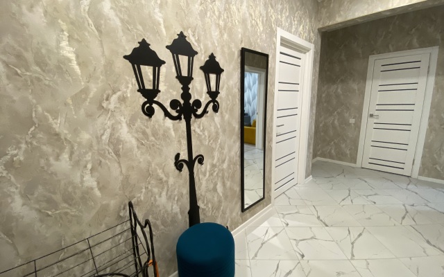 Квартира Теплая двухкомнатная квартира