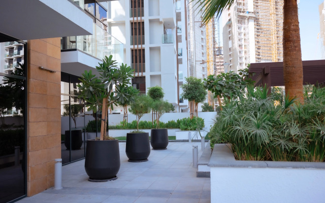 Апартаменты Welcome Home in Azizi Riviera 39