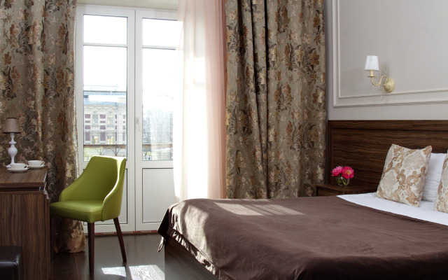 Отель Золотой Век