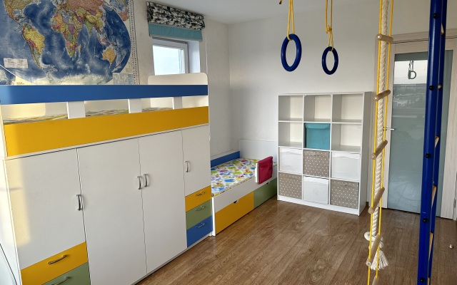 3kh Komnatny Semeyny Lyuks Flat