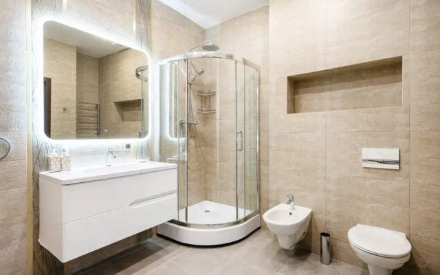 Ansi Akter Gelaksi Apartments