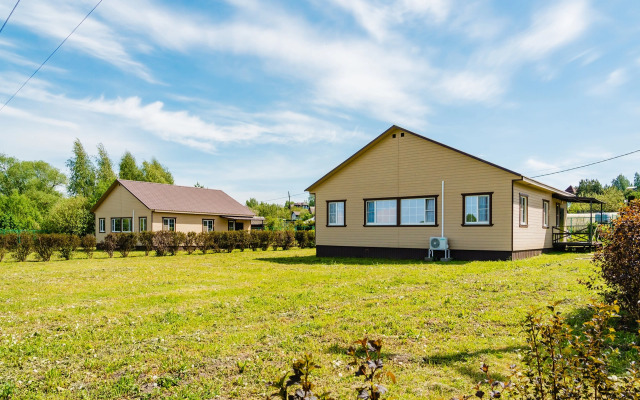 Частный дом на берегу озера Плещеево 57Б