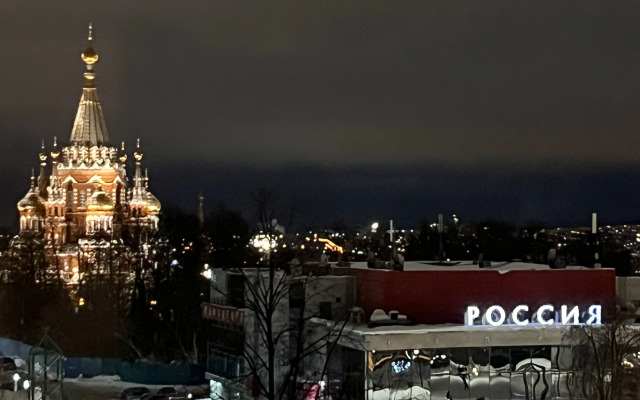 Квартира просторная 2-х комнатная на Центральной площади