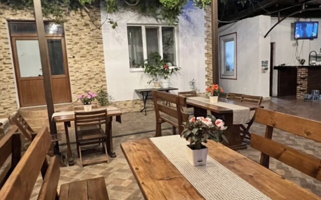 Nadezhda Guest House