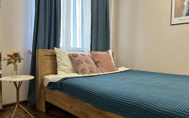 Квартира на Караульной 40