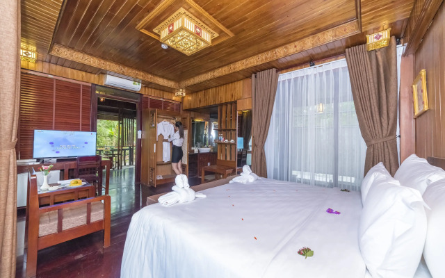 Sankofa Village Hill Resort and Spa Hotel