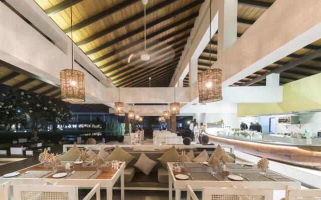 Pegasus Reef Beach Resort