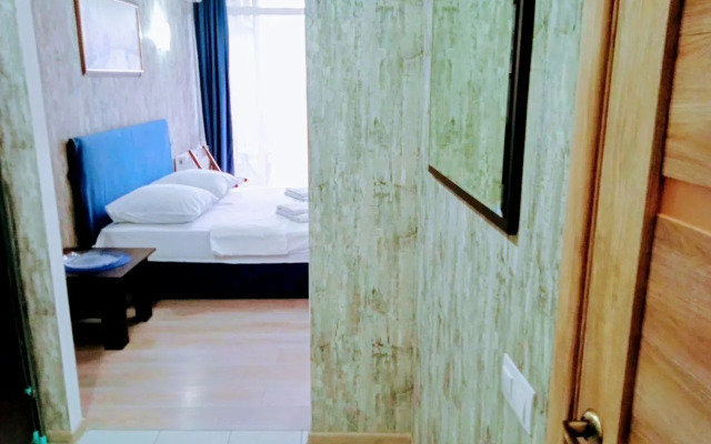 Uyutnaya S Vidom Na More Flat