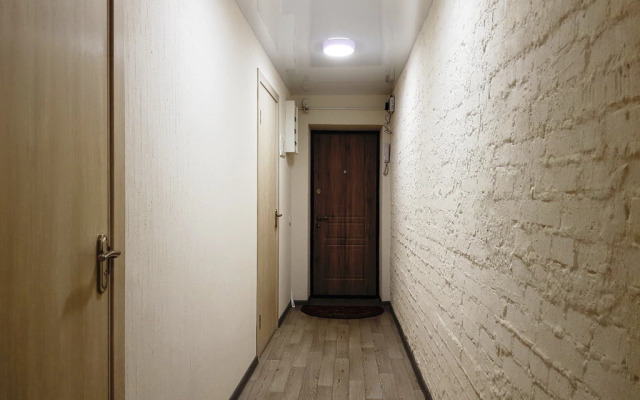 KvartiriS Na Oktyabr'skom Pole Apartments 1